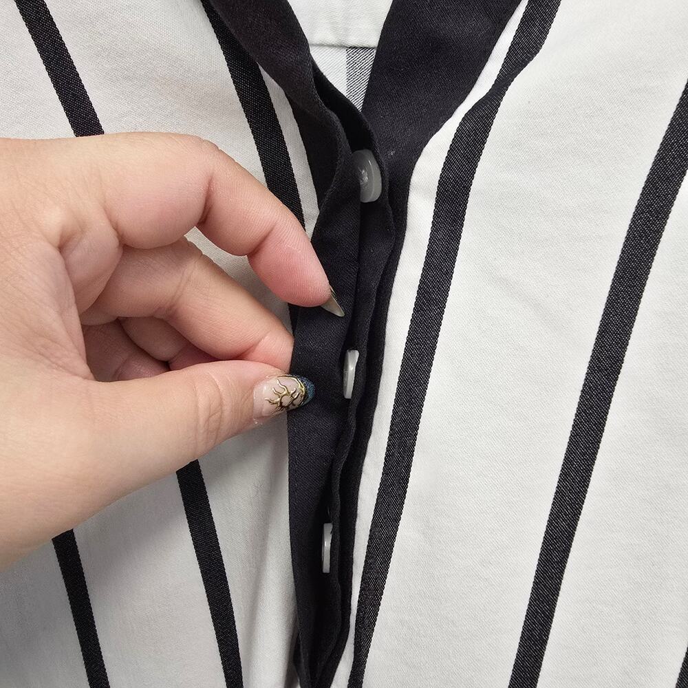 Chico’s Black and White Striped Long Sleeve No Iron Tunic Top Sz 16 - Picture 7 of 10